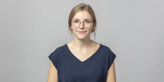 Wissenschaftliche Mitarbeiterin des Lehrstuhls Stahlbau Lisa Kröger