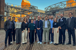 Institut für Metall- und Leichtbau der UDE und Lehrstuhl Stahlbau der TU Dortmund Institut für Metall- und Leichtbau der UDE und Lehrstuhl Stahlbau der TU Dortmund