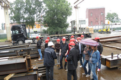 ein Foto der Exkursion zur Siegener Verzinkerei in Bochum